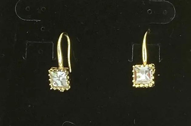 Small Square Earring Drop