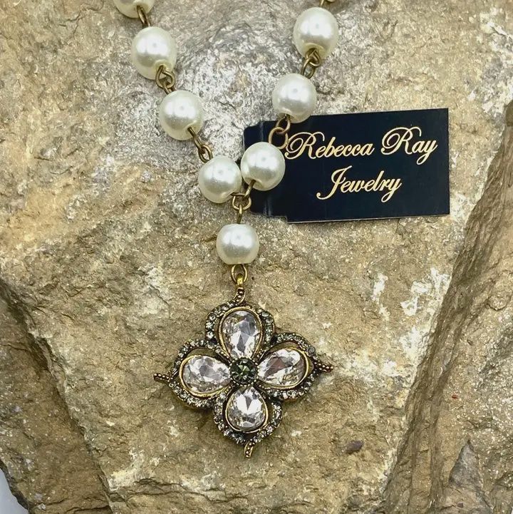 Vintage Boho Necklace with Crystal Floral Charm