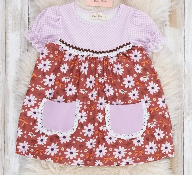 Soft Daisy Floral Pocket Dress