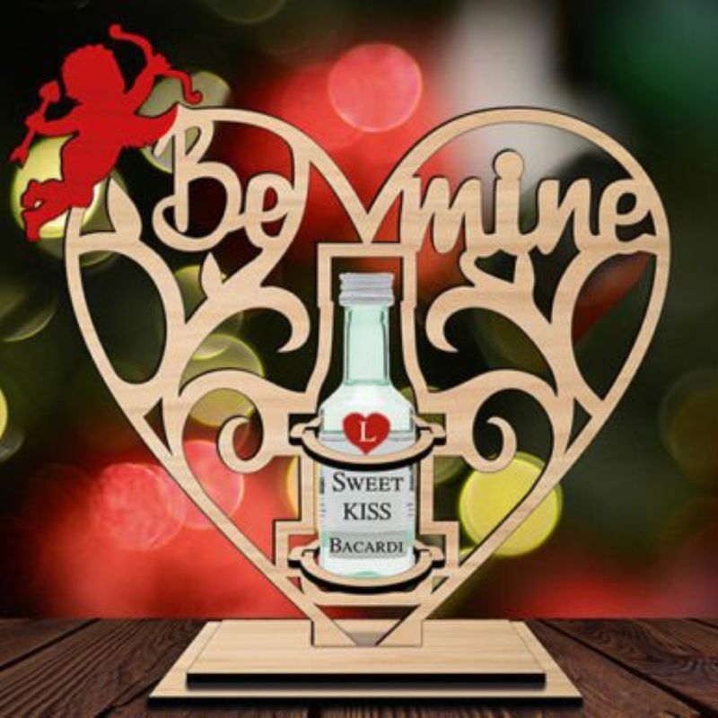 Valentine’s Day Mini Bottle Holder Stand