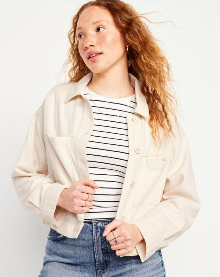 Chaqueta Crop Beige
