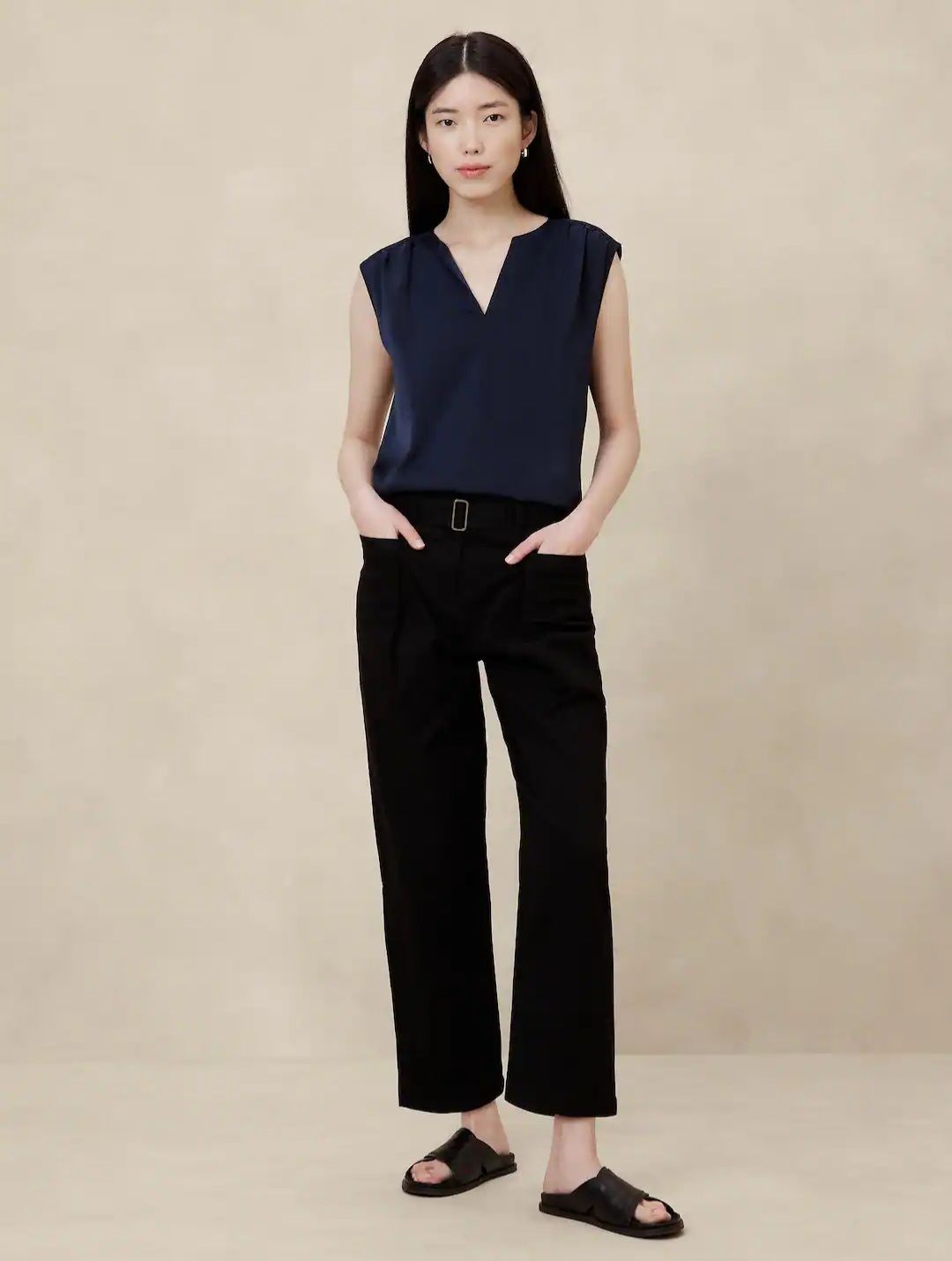 Blusa Desmangada de Satin- Azul Marino