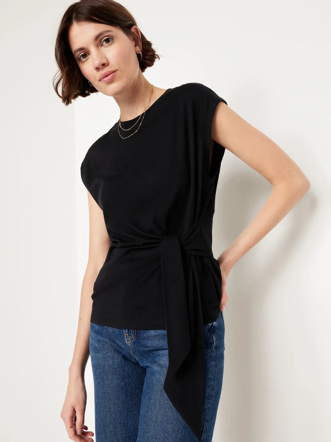 Camiseta EveryWear con lazo lateral Negra