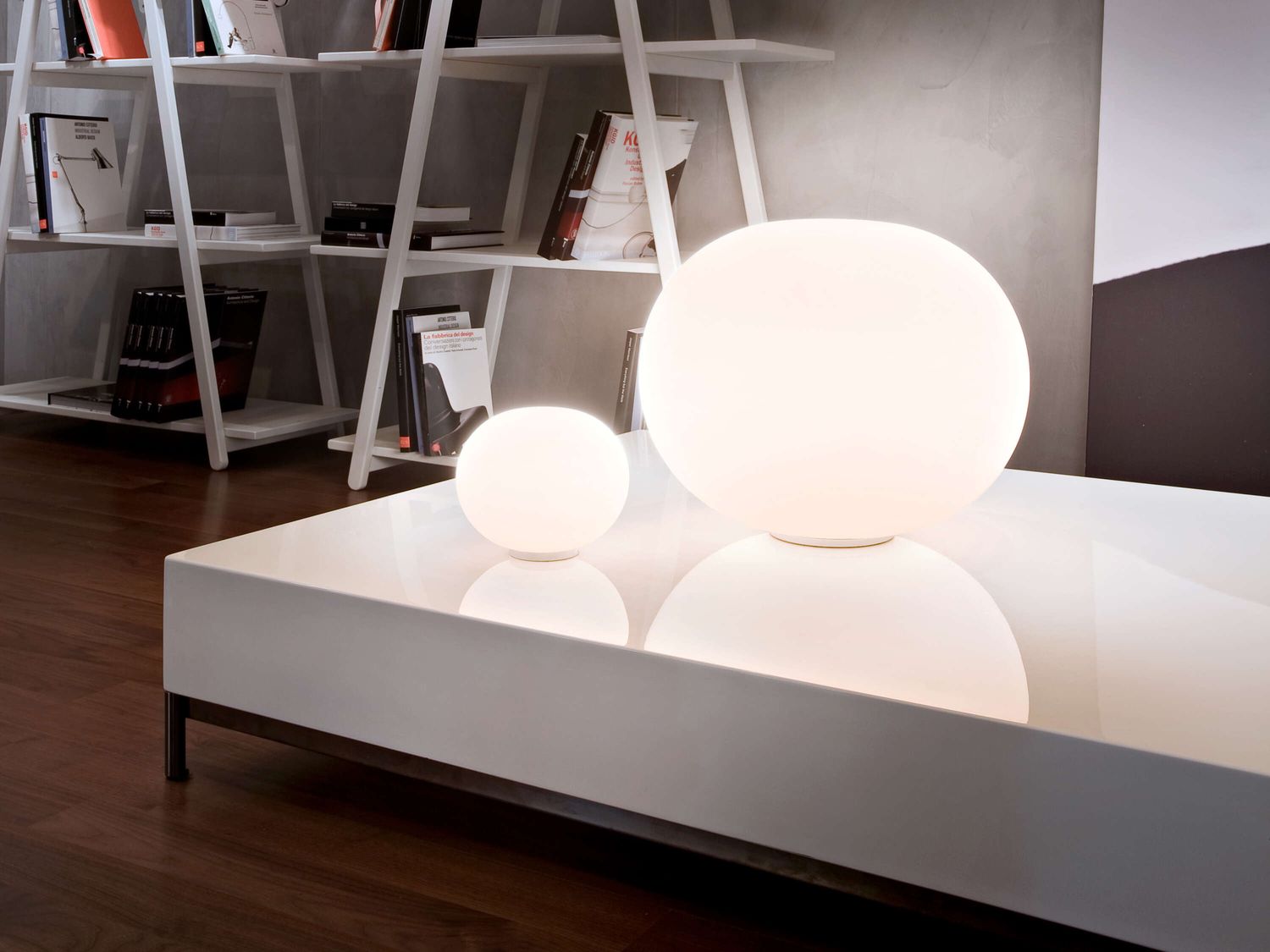 Flos Glo-Ball