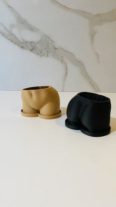 Nude Bum Indoor Planter Pot &amp; Drip Tray