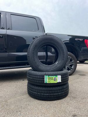 Pick up tires