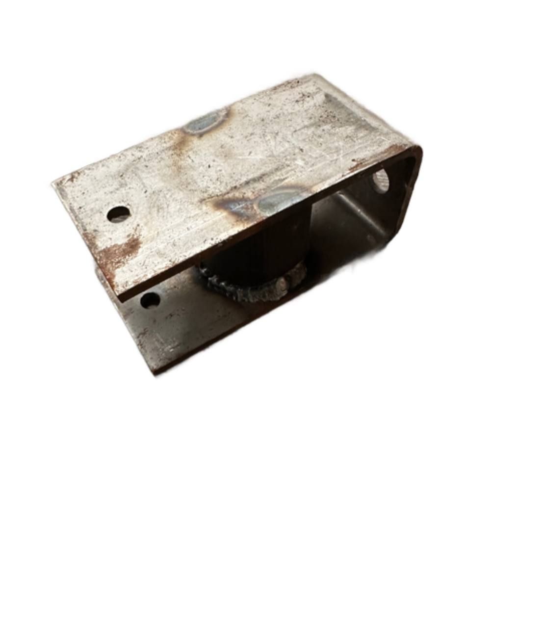 Rear hanger for equalizer  7k
