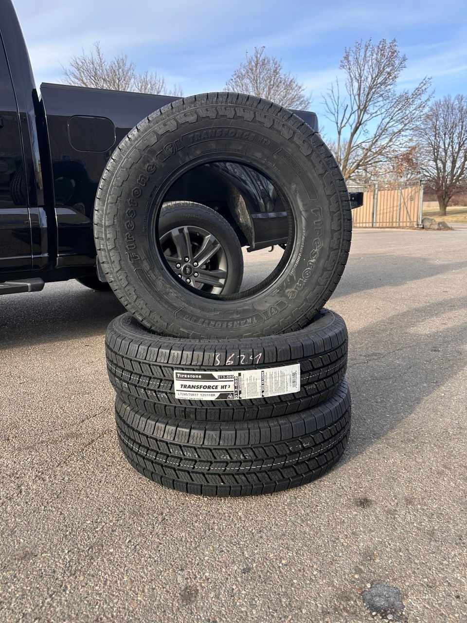 Firestone HT3 LT245/75r17 10pl