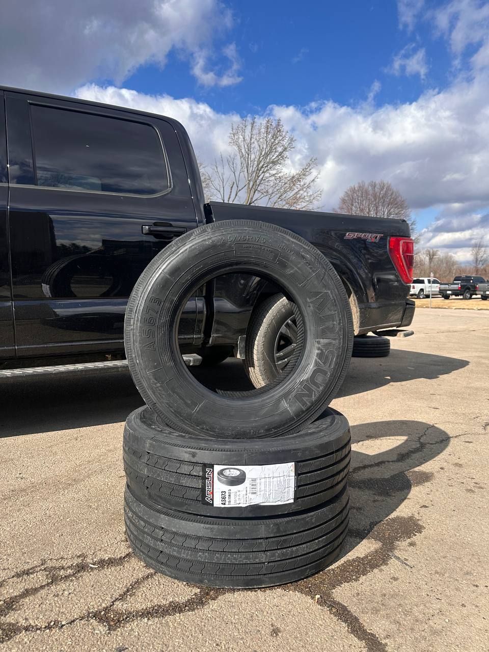 Arisun S673 ST215/75r17.5 16pl