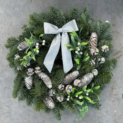 Mistletoe Kisses Wreath
