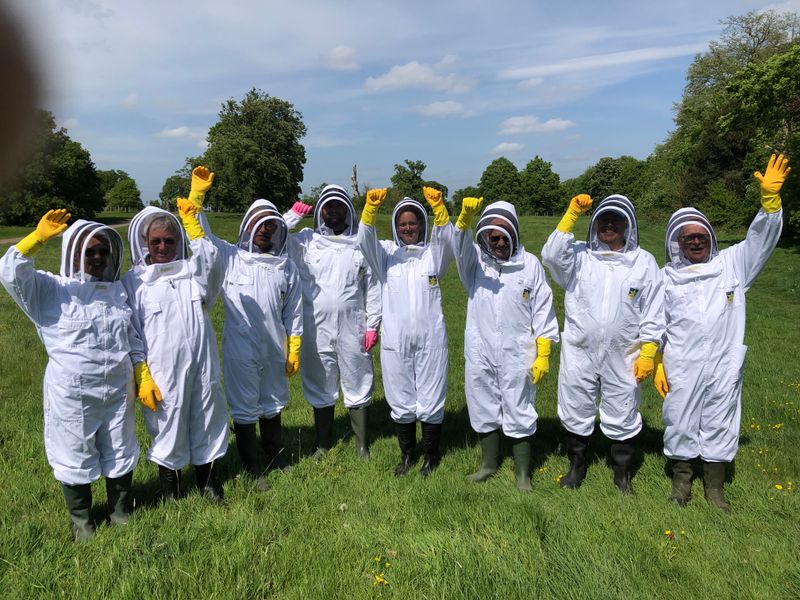 Becoming a Beekeeper Part 1 - Taster Session 2025