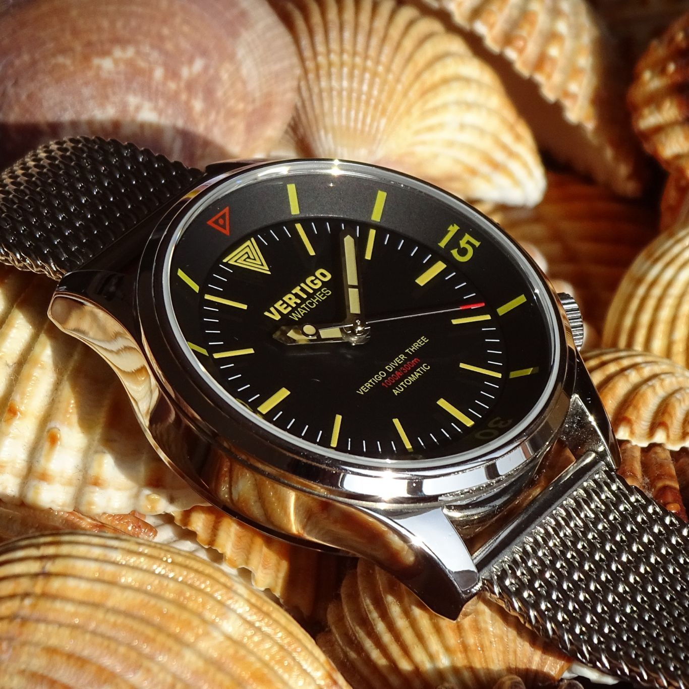 Vertigo Diver Three