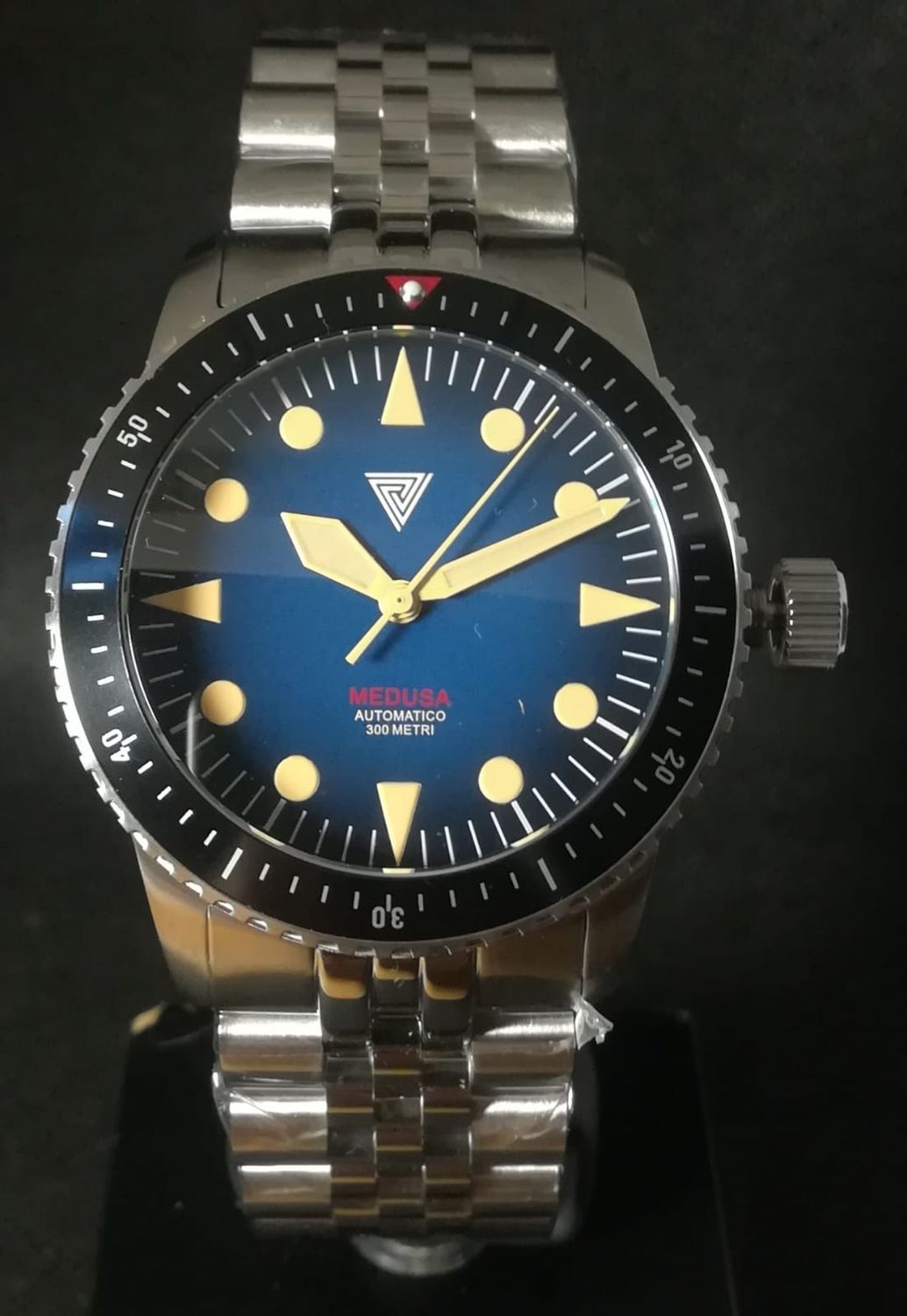 Vertigo Medusa Blue