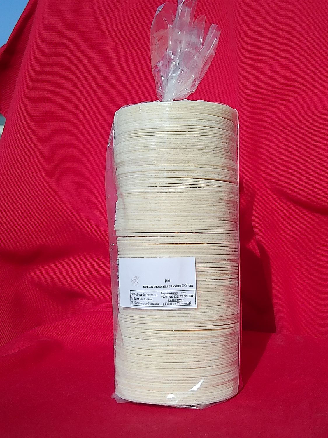 100 grandes hosties blanches gravées 8 cm