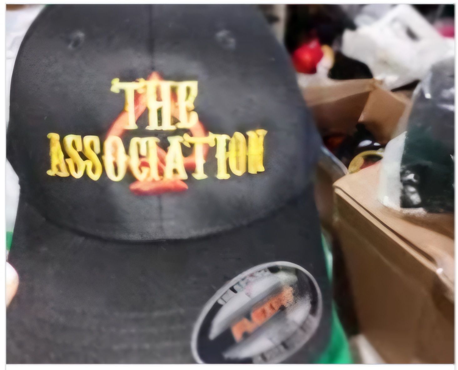 Hat- New Assoc Youth Black
