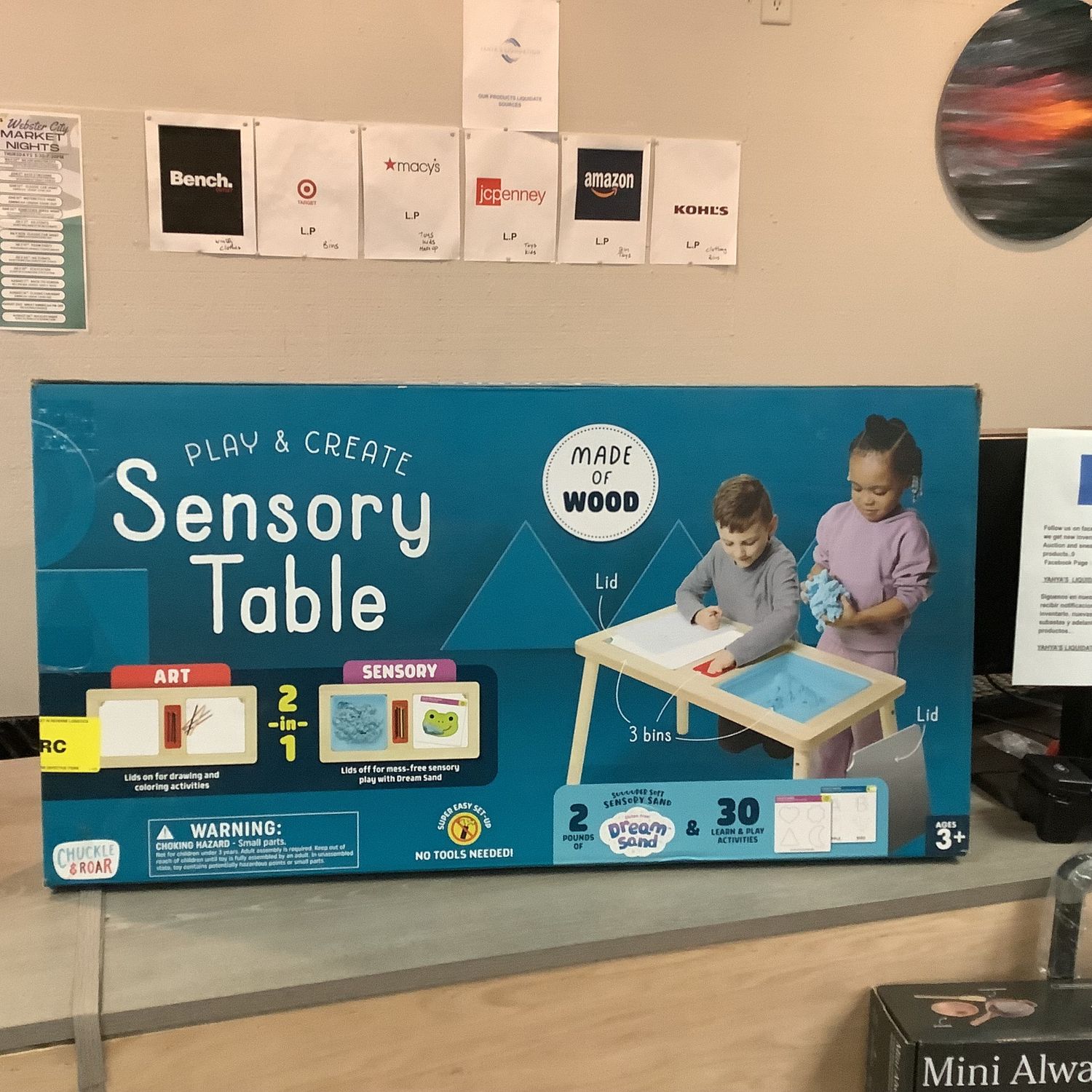 Sensory table by chuckle &amp; roar