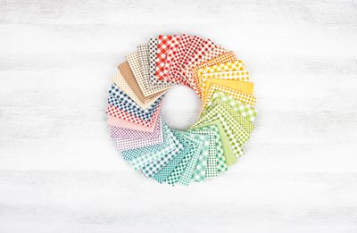 Bee Ginghams by Lori Holt