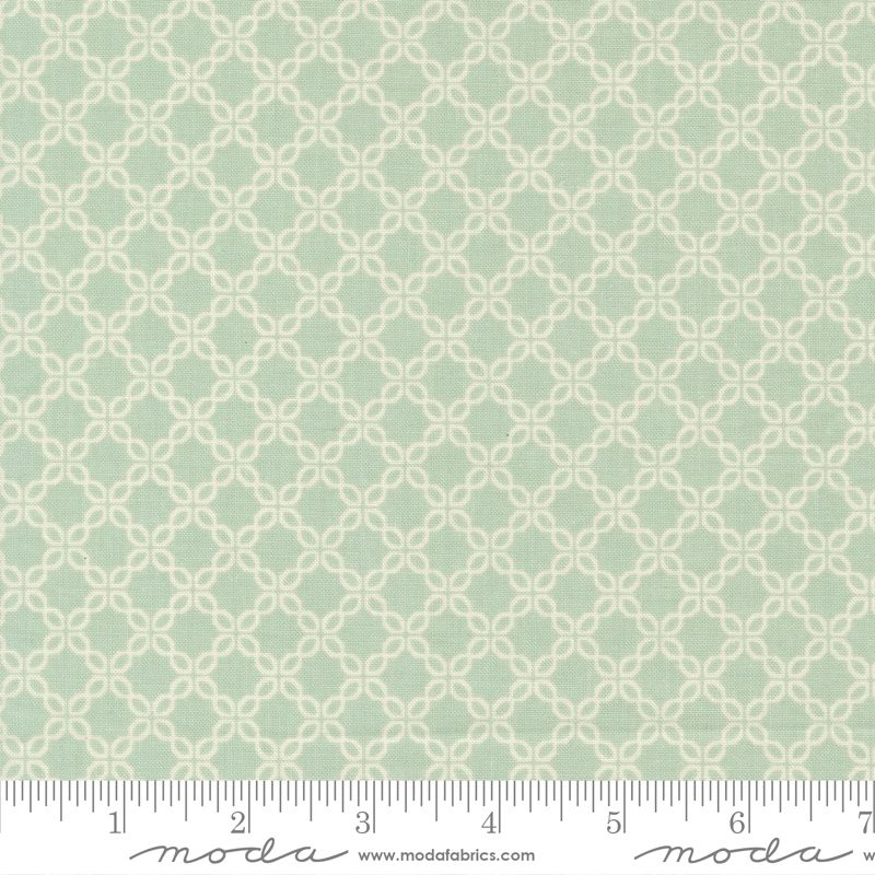 Sunbonnet Dusty Blue Lattice Yardage