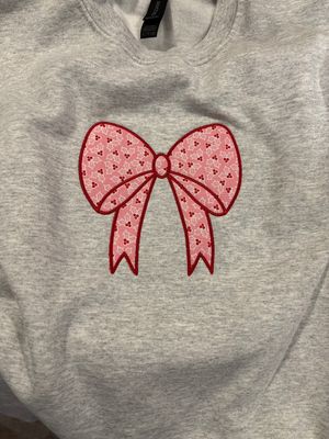 Bow Applique Sweatshirt