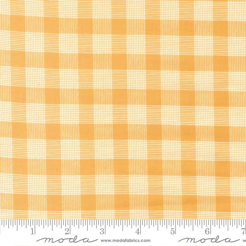 Bountiful Blooms Plaid Golden