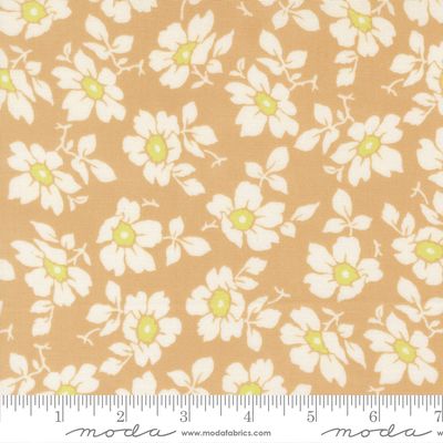 Summers End Cosmos Florals Almond Pie