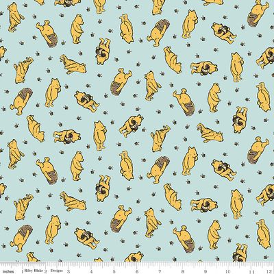 Flannel Winnie the Pooh Toss Blue