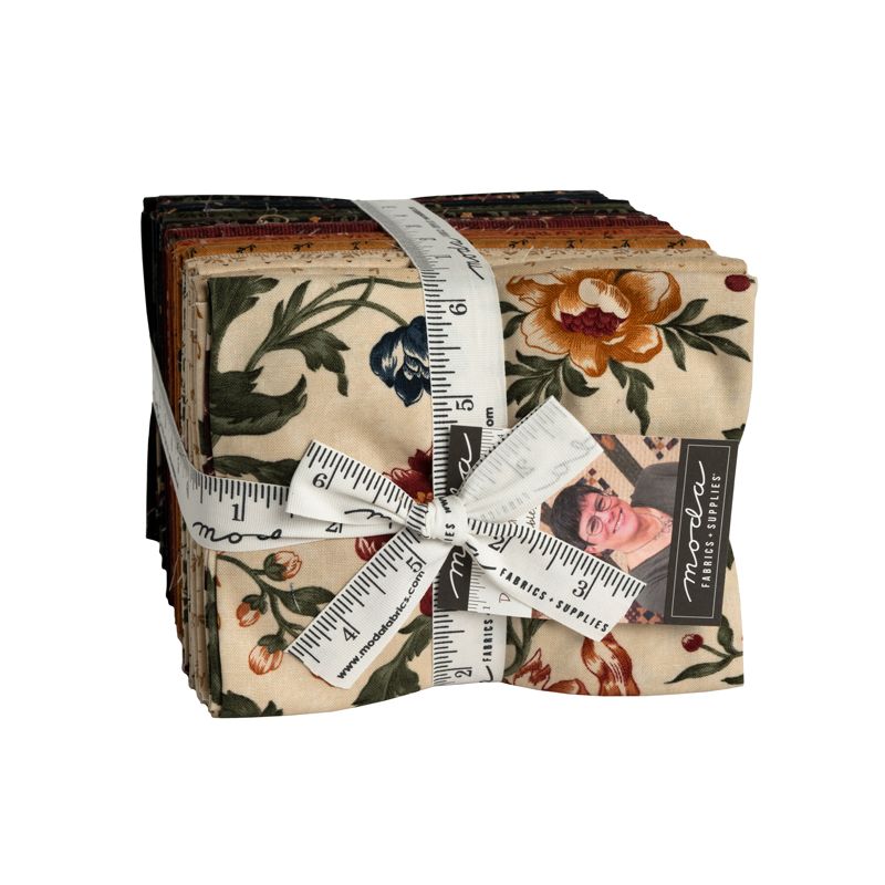 Daffodils &amp; Dragonflies Fat Quarter Bundle - 40 Pieces