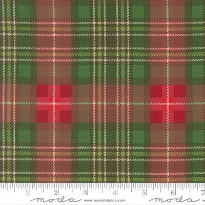 Holiday Cheer Christmas Plaid Evergreen