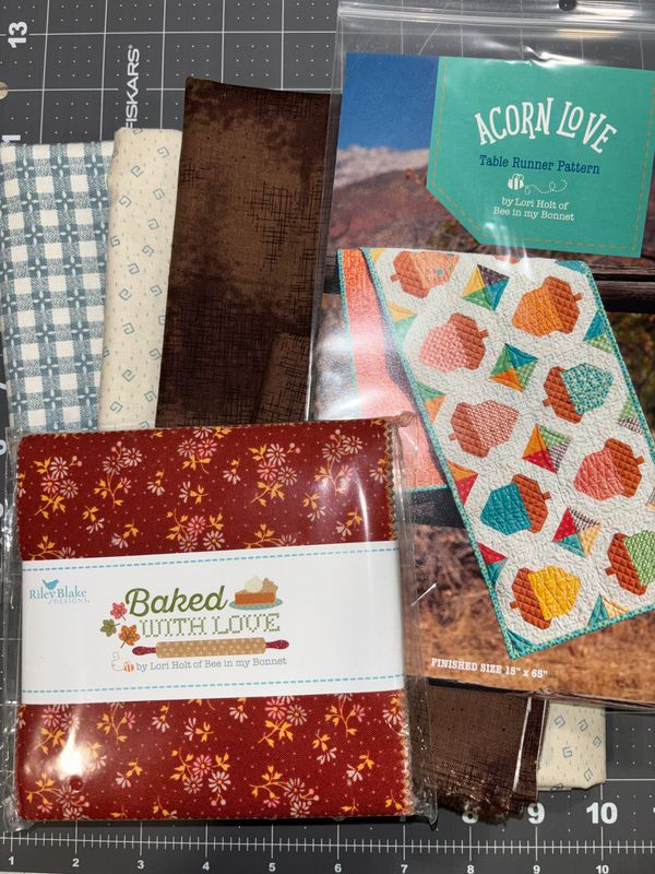 Baked With Love Acorn Love Table Runner Kit