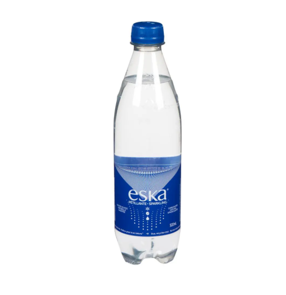 Eau de source gazéifiée