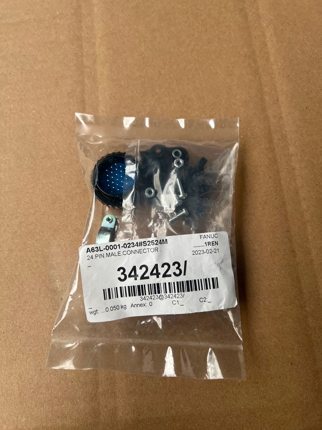 EE-Stecker 24 polig