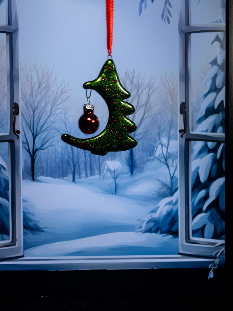 Juletræ med kugle i transparent glas, til ophæng 06