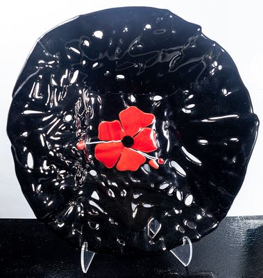 Glasfad, rundt, sort med rød blomst