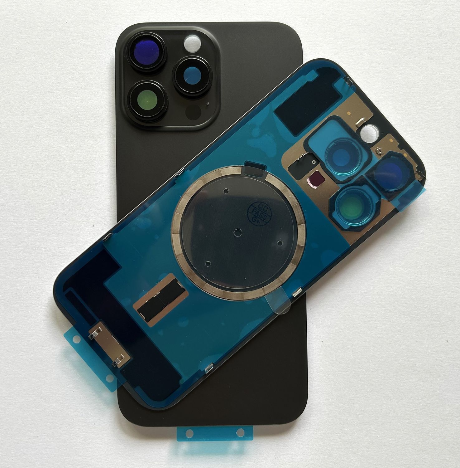 Tylna klapka  iPhone 16 Pro  Czarna Black +Magnesy+Szkiełka Jakość PREMIUM Jedna-Część !