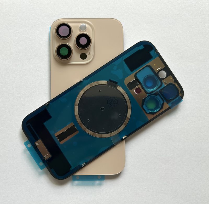 Tylna klapka  iPhone 16 Pro  Desert Gold Złota +Magnesy+Szkiełka Jakość PREMIUM Jedna-Część !
