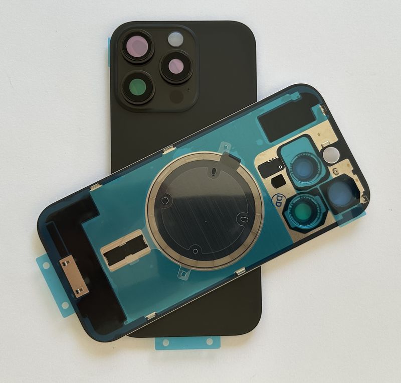 Tylna klapka  iPhone 16 Pro  Black Czarna +Magnesy+Szkiełka