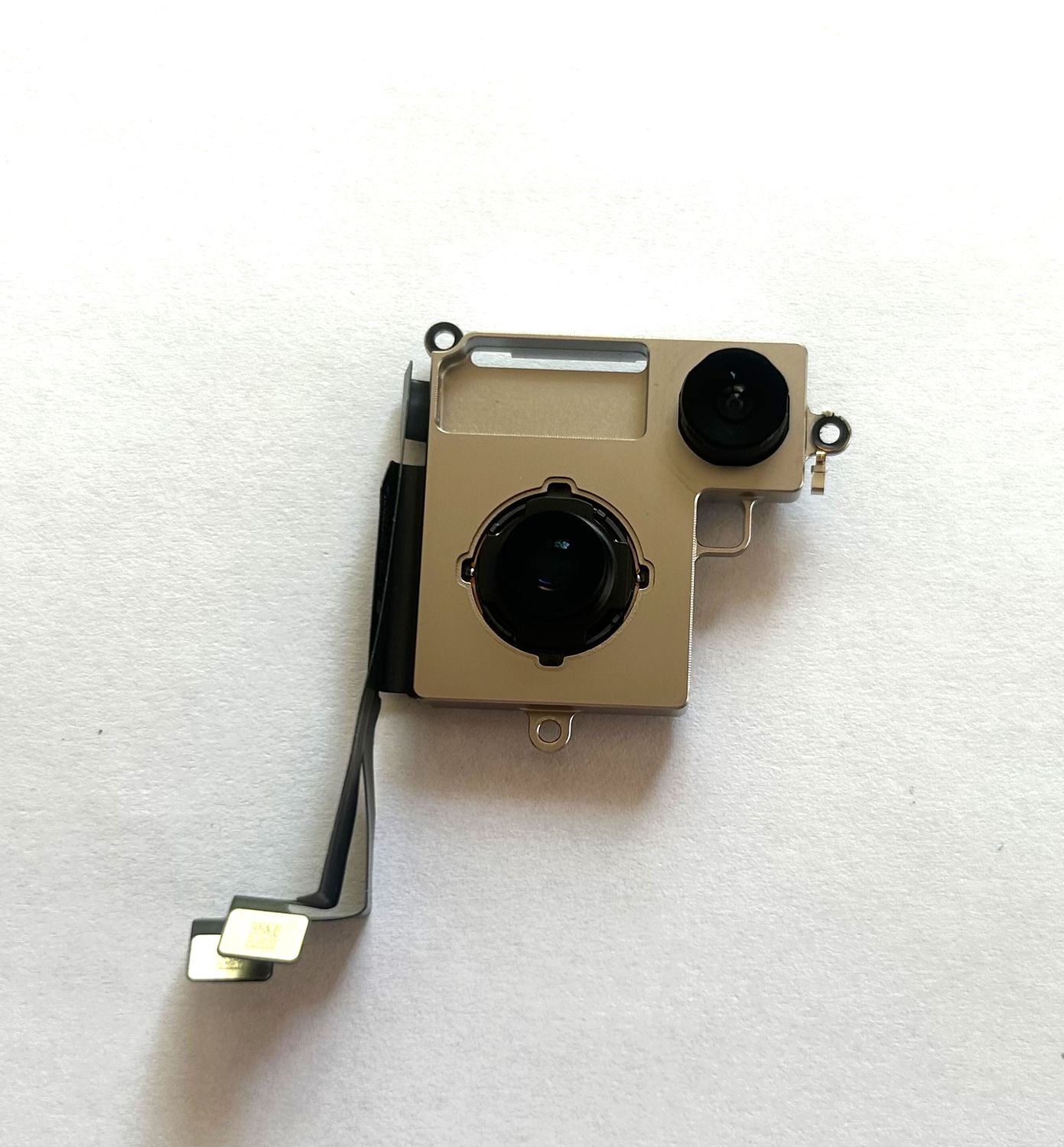Tylna kamera  iPhone 14