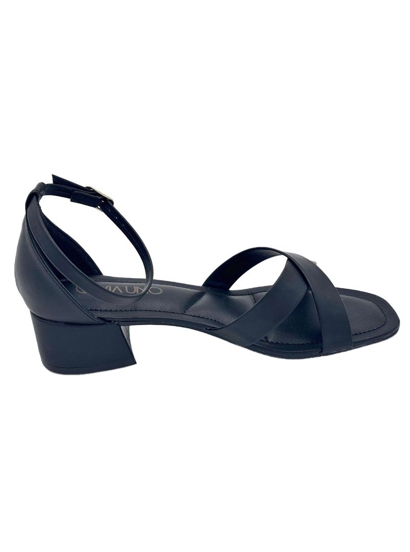 Sandalia Nagoya, Color: Negro, Talle Uruguayo: 36