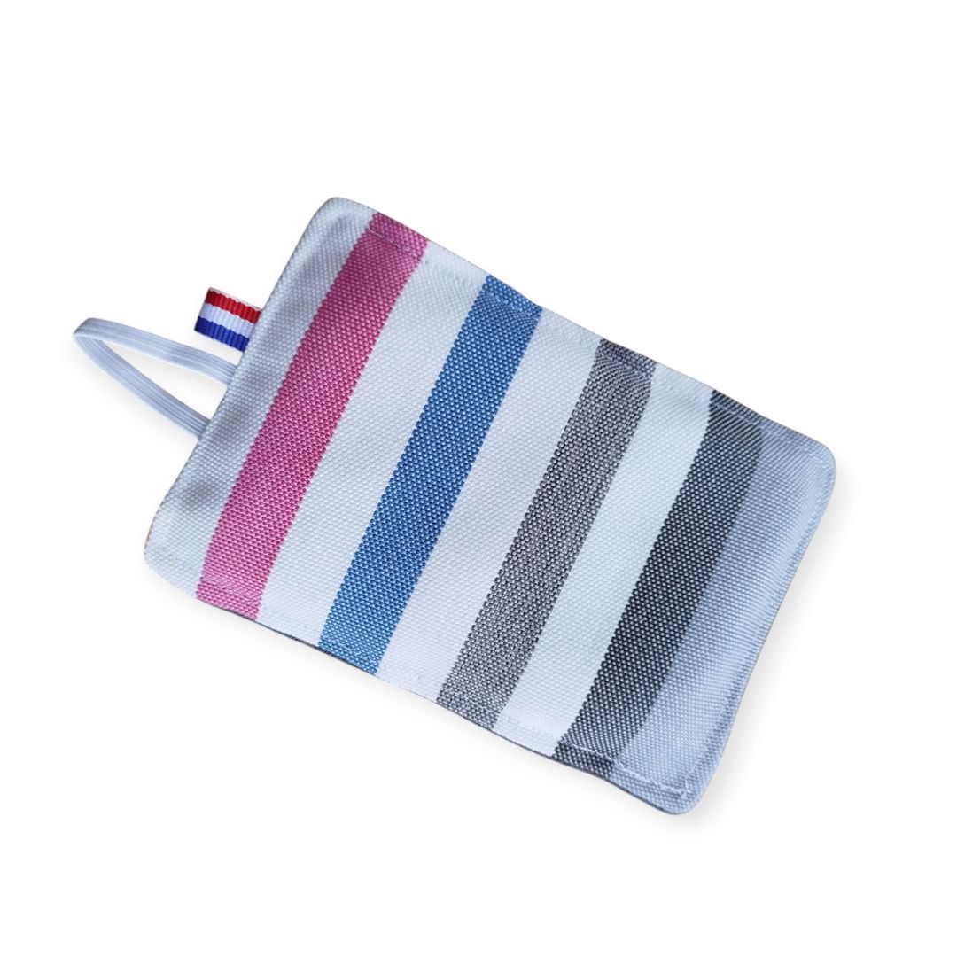 Éponge vaisselle en tissu gris rayé