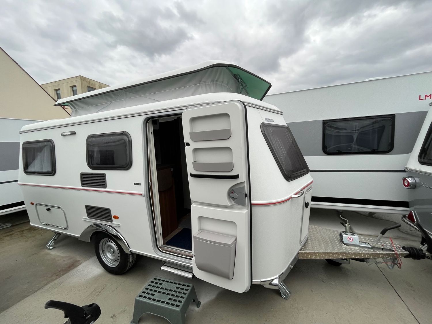 ERIBA 542 LEGEND 2025