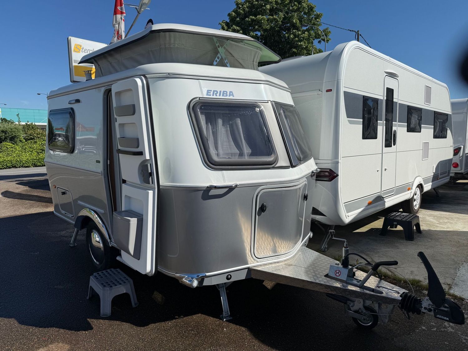 ERIBA TOURING 310 22 990€ A SAISIR