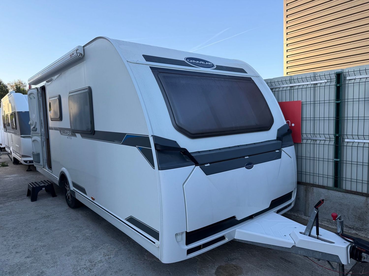 CARAVELAIR ALLEGRA 475 CP 18 490 € CARAVELAIR ALLEGRA 475 CP 18 490 €