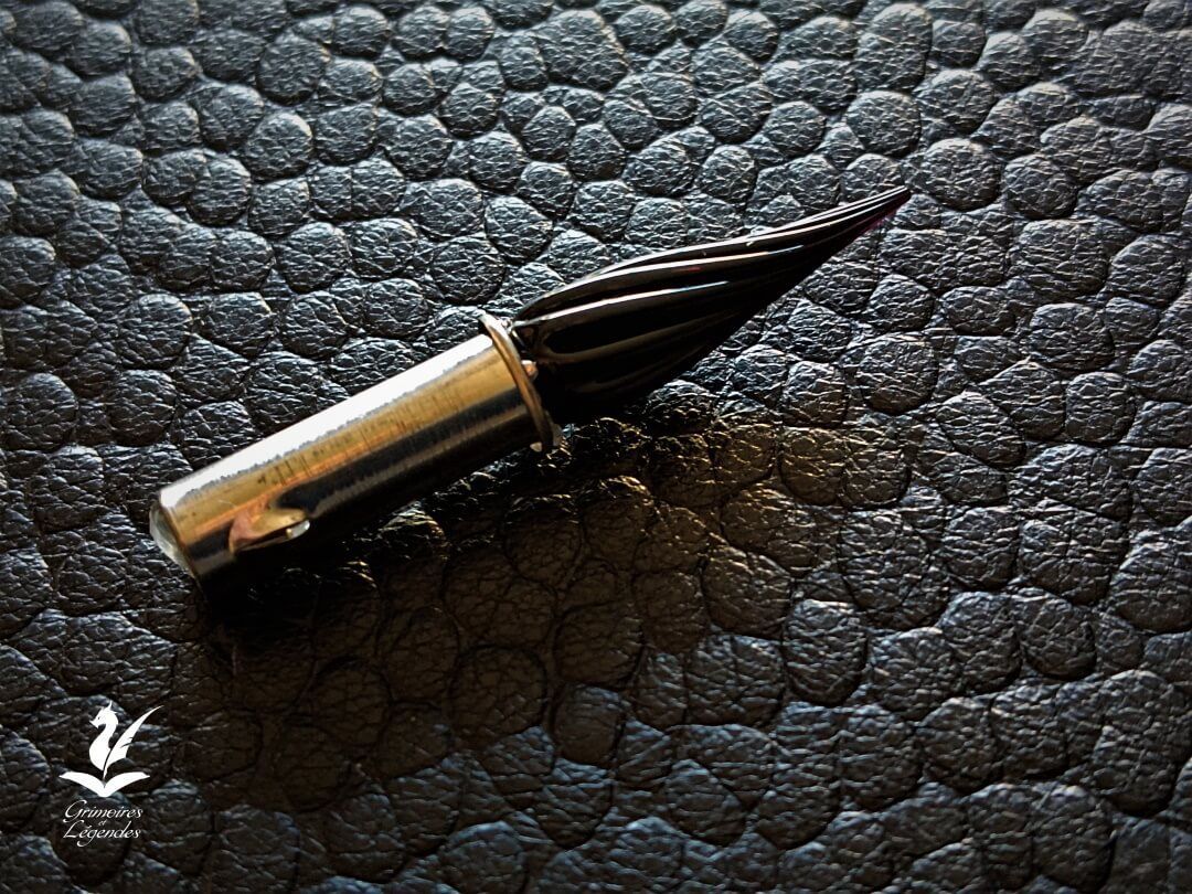 Embout en Verre Noir