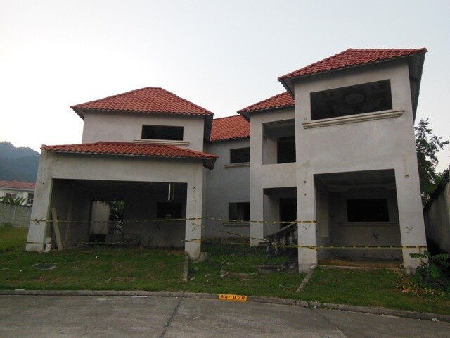 LOTE 933:  INMUEBLE  DE USO RESIDENCIAL UBICADA VILLAS DE SAN ANTONIO  LOTE 30, BLOQUE D, SAN PEDRO SULA, CORTES