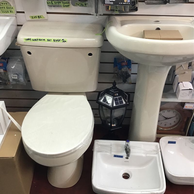 Toilet Set - washroom set- C/C (Victory) Ivory - with Face basin, pedestal, soap dish and toilet paper holder