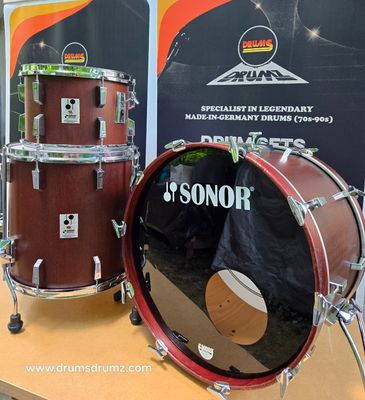 SONOR Phonic Mahogany veneer Shellset 22x14BD, 13x9TT, 16x16FT