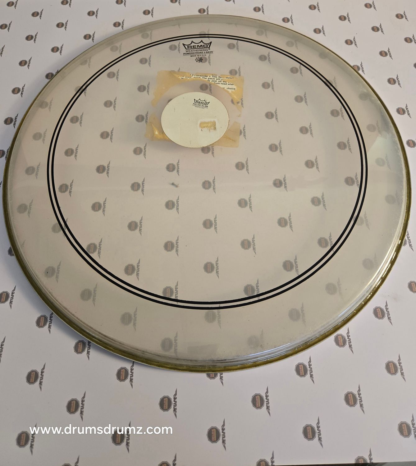 REMO PS 3 22&quot; Bass Drum head, Clear, used