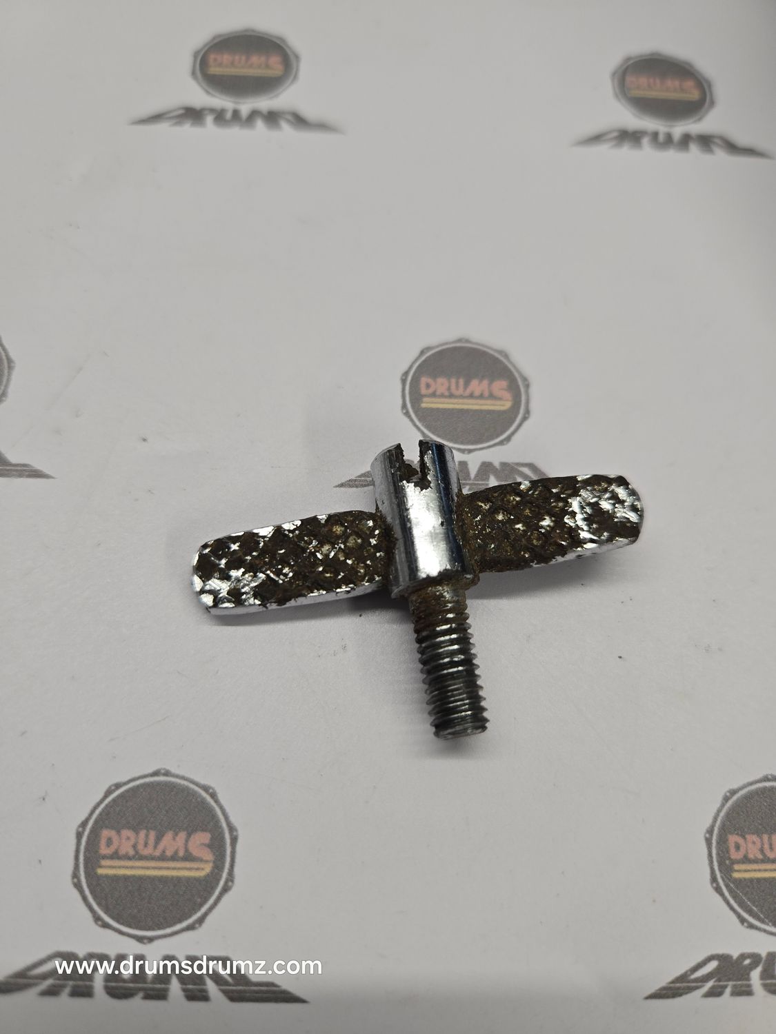 SONOR Champion, Teardrop wing screw, 15mm M6