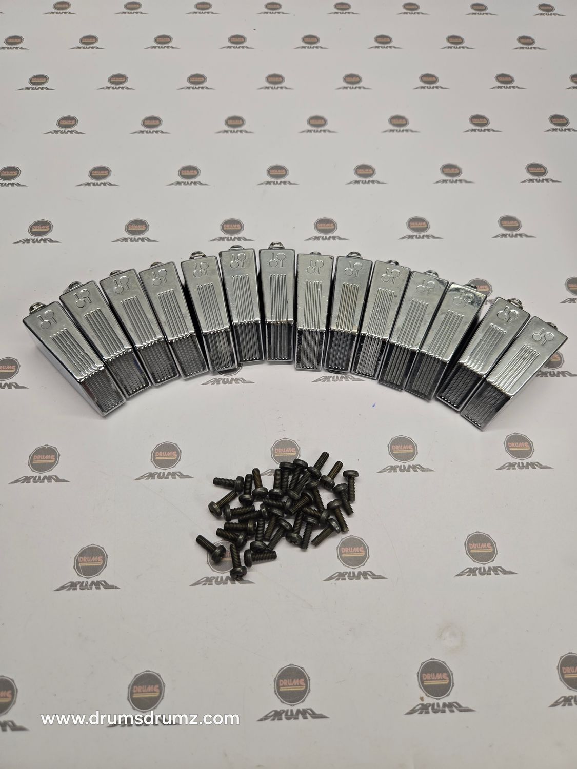 SONOR Phonic Signature Set of 14 SNAPLOCK Lugs, B-Ware