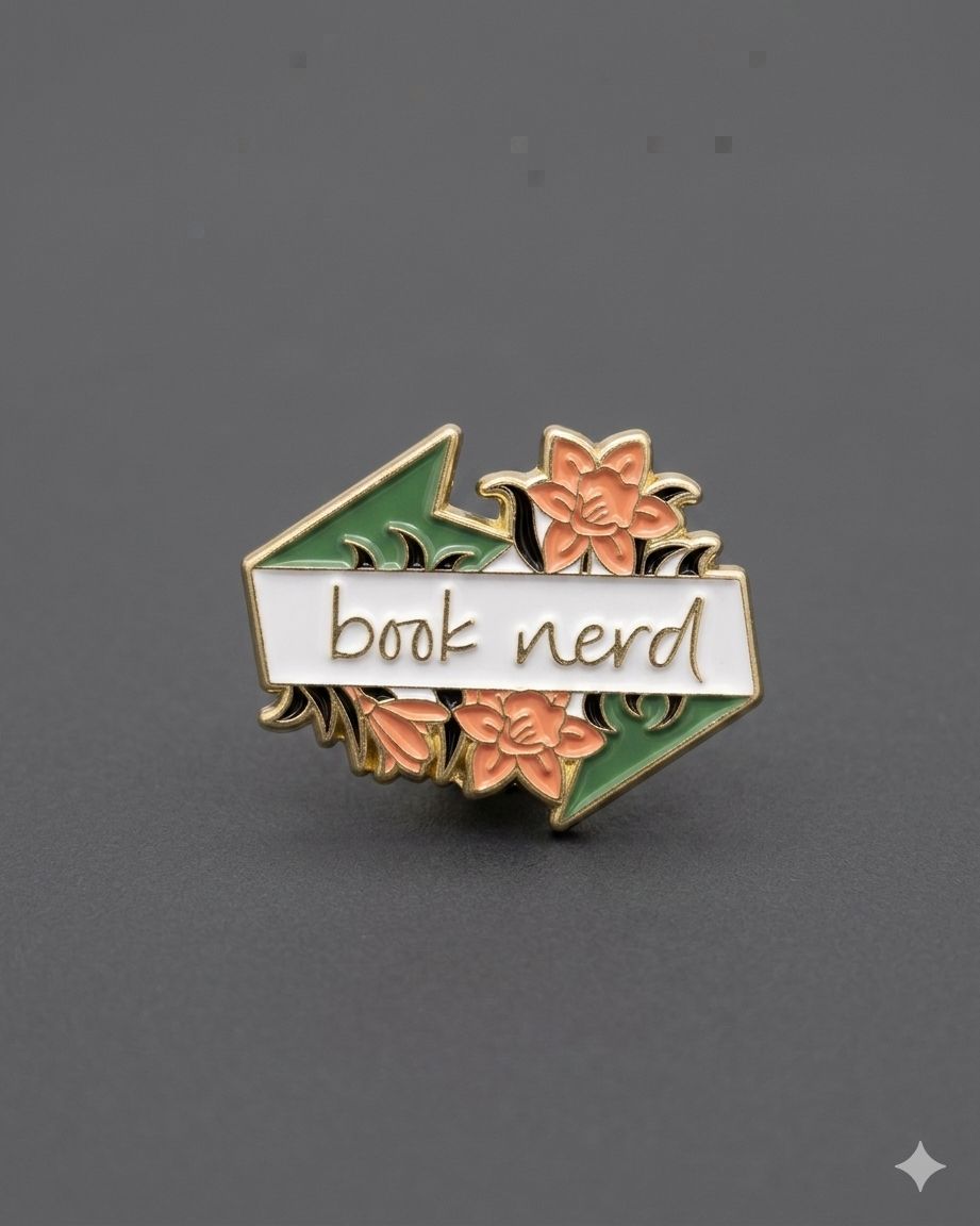 Broșă BOOK NERD